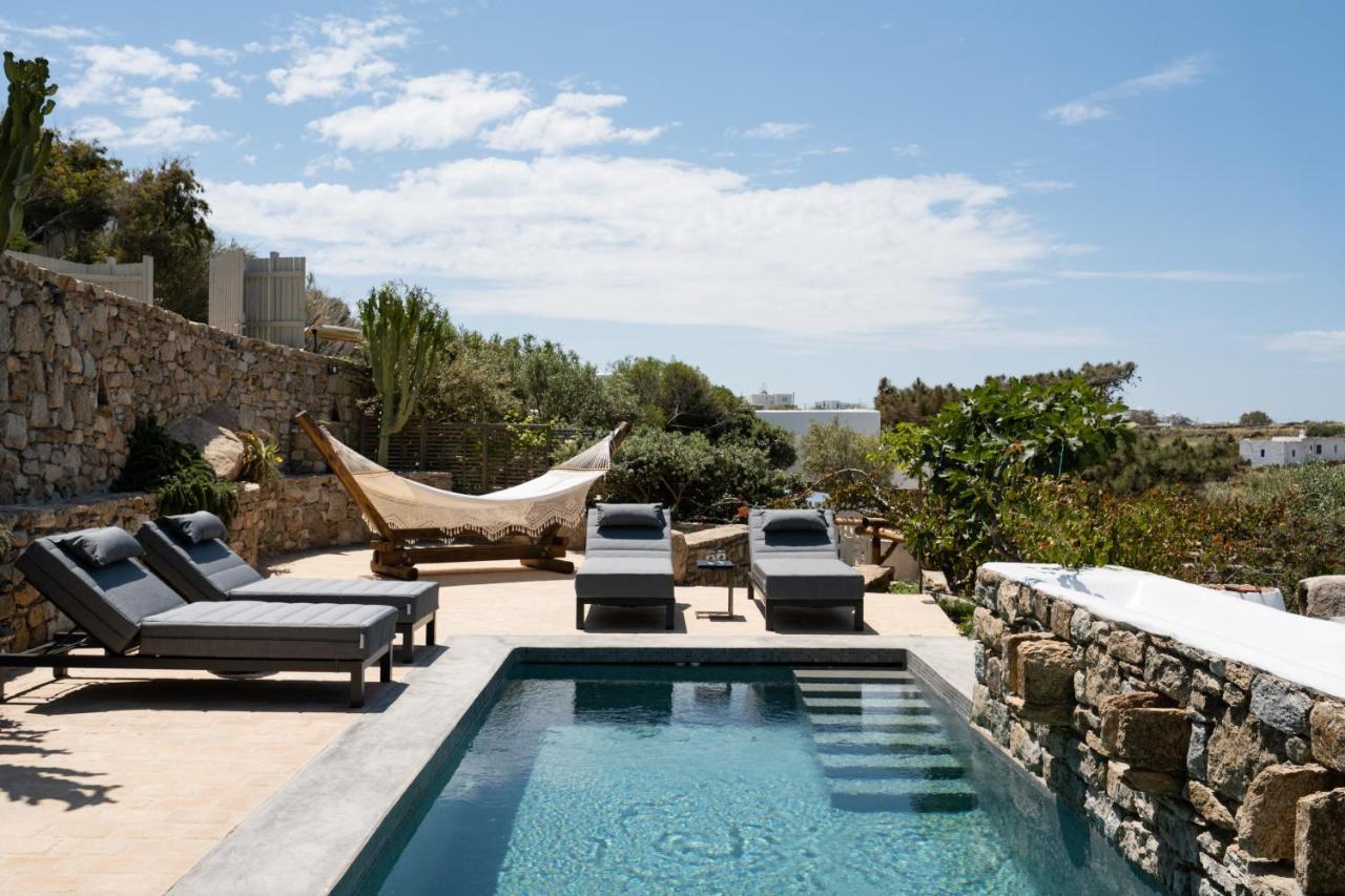 Ikies Of Mykonos Bed & Breakfast Mykonos Town Екстериор снимка