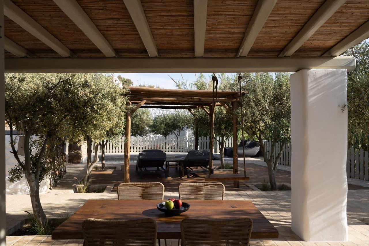 Ikies Of Mykonos Bed & Breakfast Mykonos Town Екстериор снимка