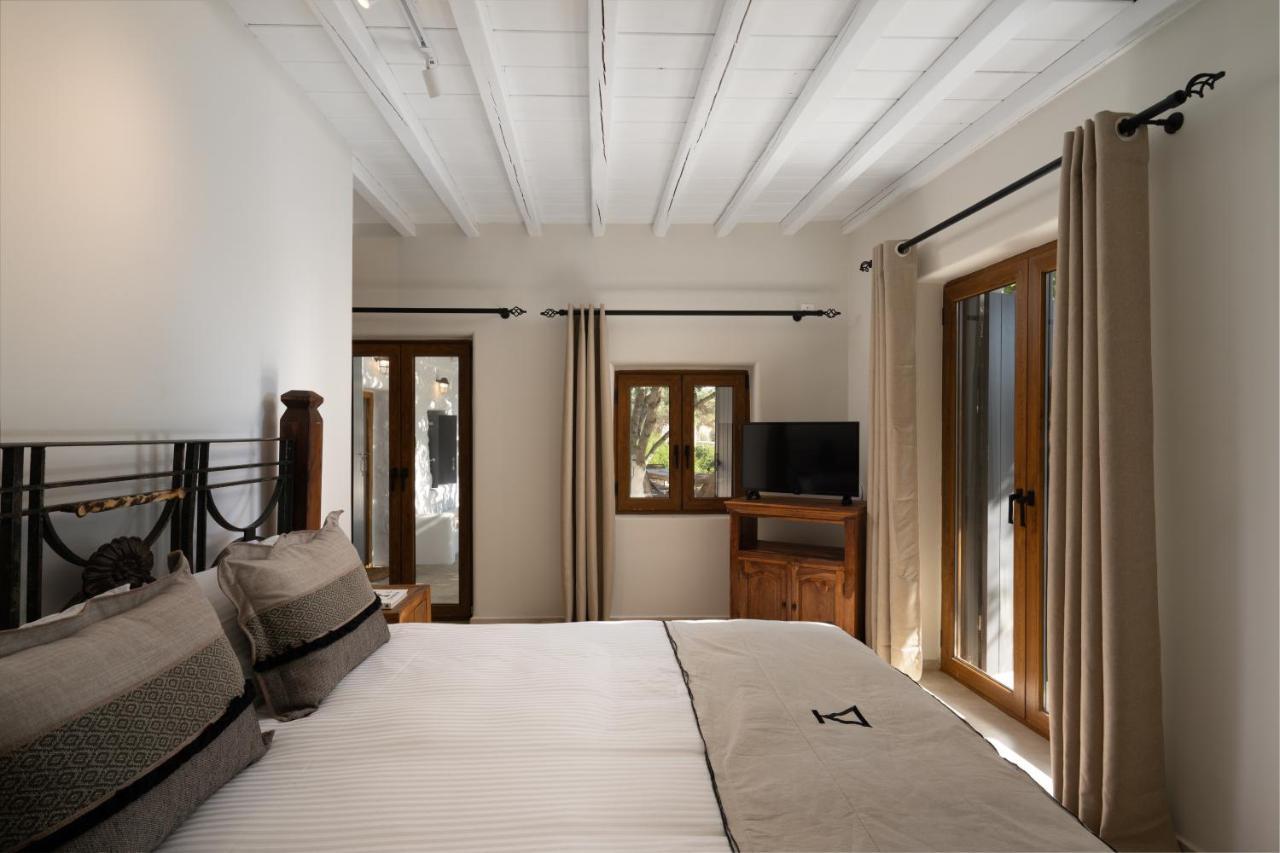Ikies Of Mykonos Bed & Breakfast Mykonos Town Екстериор снимка